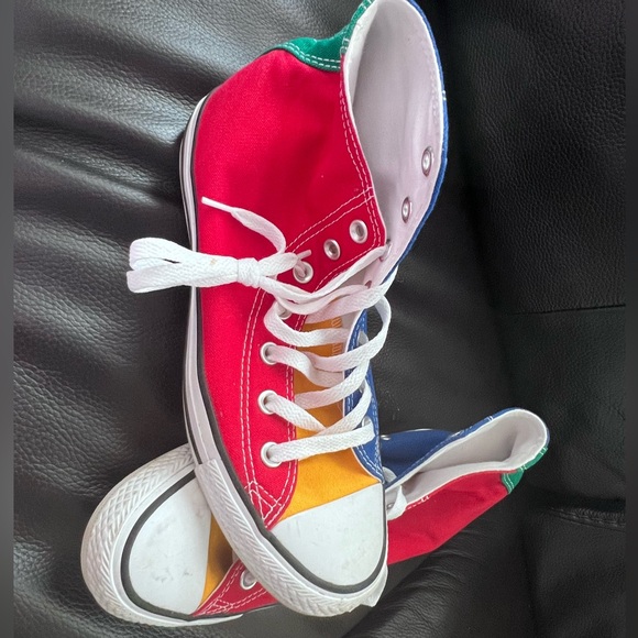 Converse All Star Hightop - Picture 2 of 3